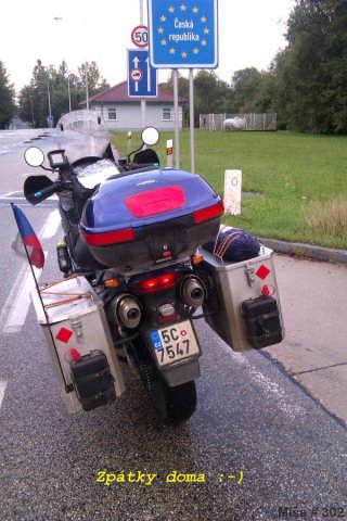 Albánií křížem krážem